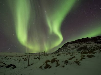 Las auroras boreales son un fenómeno natural que se forma debido a plasmas.