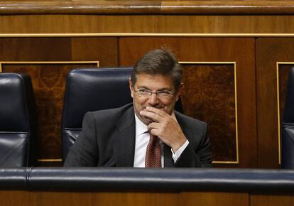  El ministro de Justicia, Rafael Catal&aacute;, durante el debate en pleno del Congreso.