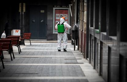 Tareas de desinfección en Valencia.