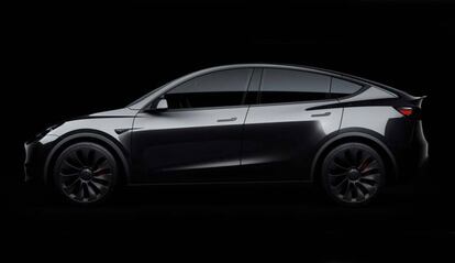 Tesla Model Y con fondo