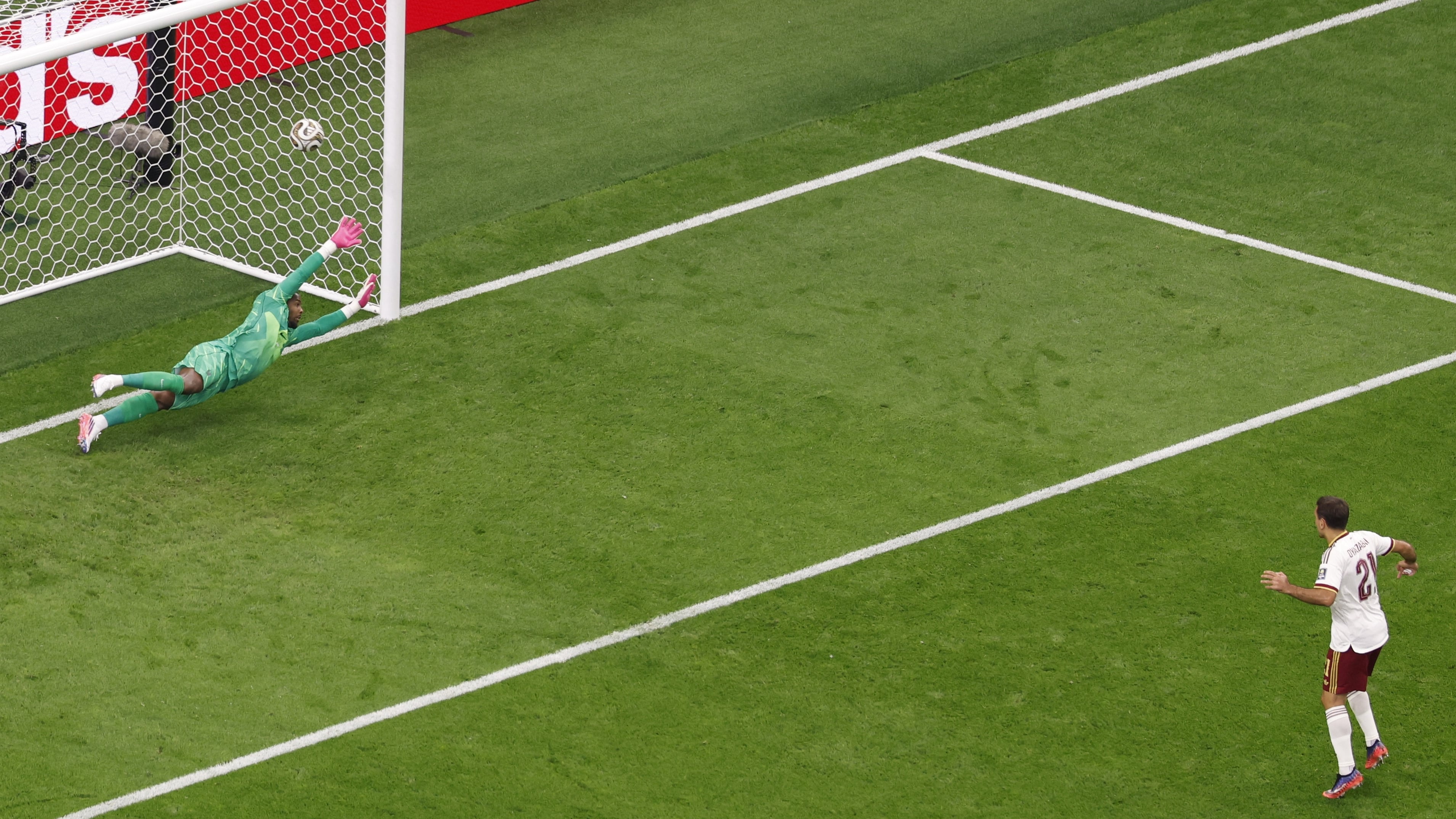 Vídeo | El gol de Oyarzabal (0-1) de penalti contra Francia