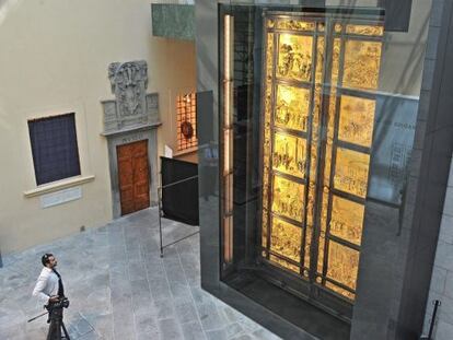 La puerta del Paraíso de Ghiberti ha sido presentada tras 27 años de restauración.