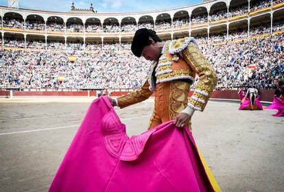 El diestro Roca Rey, en la plaza de Las Ventas.