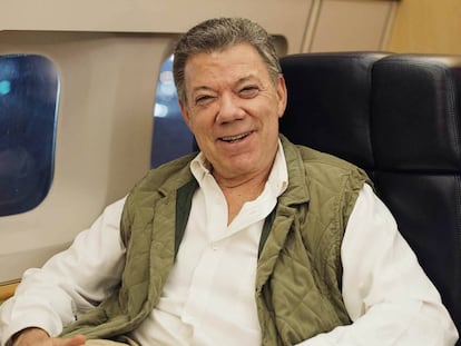 Juan Manuel Santos after the interview aboard the presidential plane.