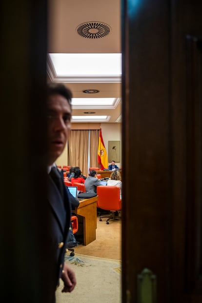 Las leyes se aprueban en el pleno, pero se cocinan en las comisiones que se reúnen en las numerosas salas del Congreso. 