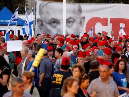 Manifestación de la oposición israelí, el sábado en Tel Aviv.
