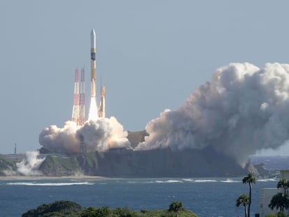 An HII-A rocket blasts off from the launch pad at Tanegashima Space Center in Kagoshima, southern Japan Thursday, Sept. 7, 2023.