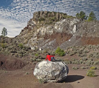 Una bomba volcánica en el cerro de Agrás, en Cofrentes (Valencia).