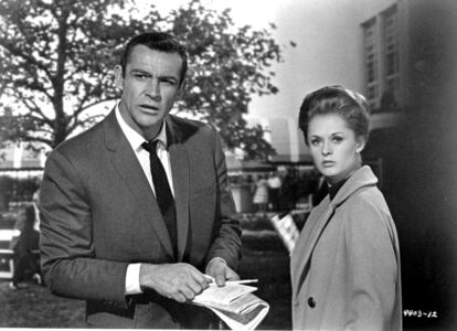 Sean Connery y Tippi Hedren en 'Marnie la ladrona', película de suspense dirigida por Alfred Hitchcock en 1964.
