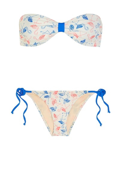 Flamencos rosas y azules en este biquini de Poppy Delevingne para Solid and Striped (201,66 euros).