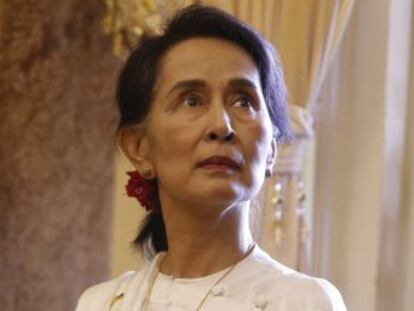 La Nobel de la Paz y líder de facto de la antigua Birmania considera que la sentencia no tiene nada que ver con la libertad de expresión sino con la violación de secretos oficiales