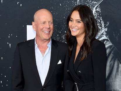 Bruce Willis y Emma Heming, en un estreno en Nueva York en 2013.
