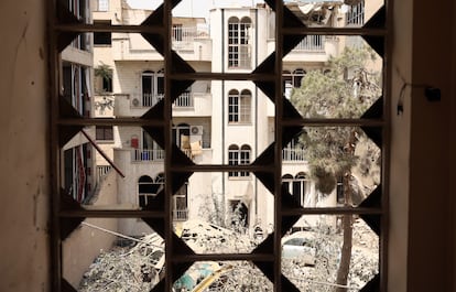 Un edificio de Teherán dañado por los ataques de Israel, en una imagen de este 26 de junio.
