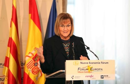 Núria de Gispert, durante una conferencia.