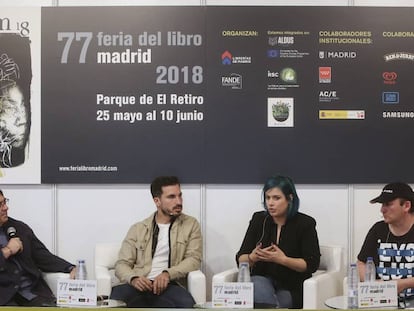 Jesús Ruíz Mantilla, Javier Castillo, Elisabet Benavent y Blue Jeans. 