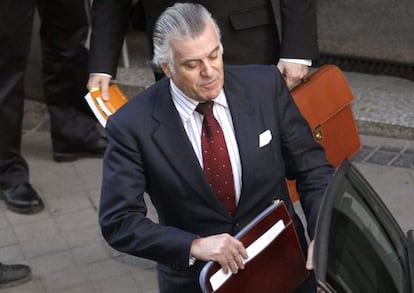 Bárcenas, esta mañana, a su llegada a la Audiencia Nacional.