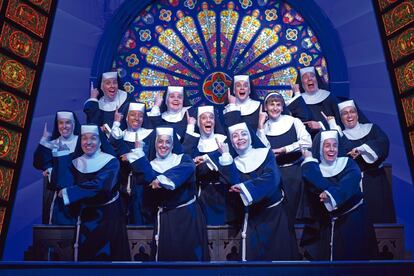 Las monjas de 'Sister Act' durante uno de los números del musical.
