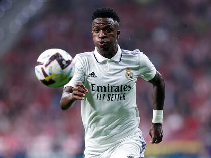 Vinicius Júnior, del Real Madrid, en un partido de La Liga Santander contra el Atlético de Madrid en el Estadio Civitas Metropolitano, Madrid, el pasado 18 de septiembre.