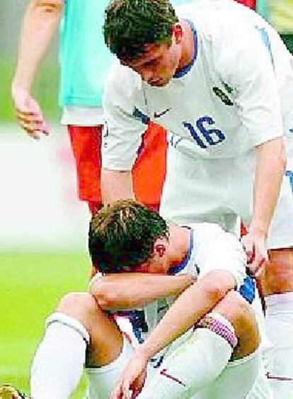 Kerzhakov, de pie, con Sychev, en 2002.