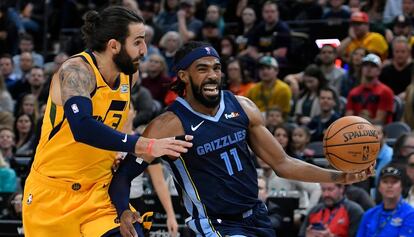 Ricky Rubio y Mike Conley, en una imagen tomada el pasado 22 de octubre en un encuentro entre Utah Jazz y Memphis Grizzlies.