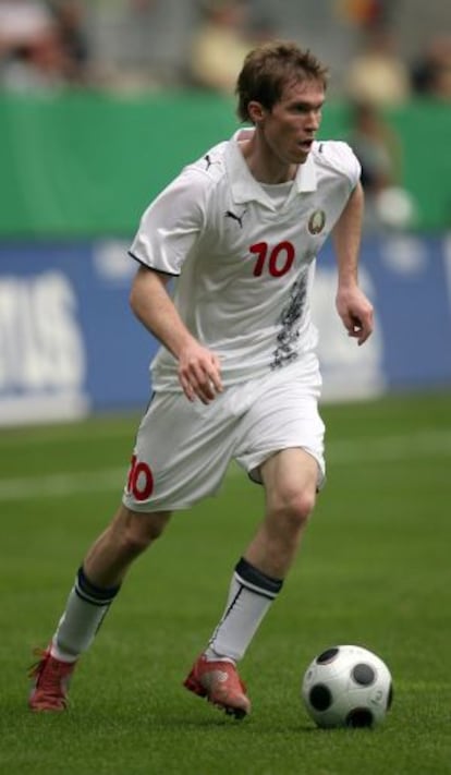 Hleb, en un amistoso contra Alemania en 2008.