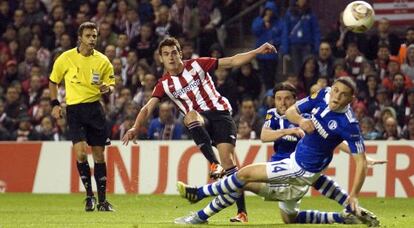 Ibai Gómez marcar el primer gol del Athletic.