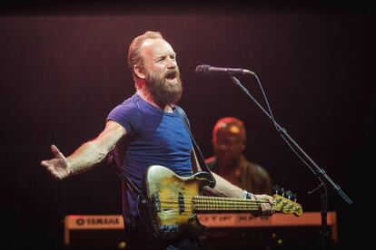 Sting en julio del 2015 en el Festival de Cap Roig, una de las imágenes de la muestra 'Costa Brava. Glam and click' del Agencia EFE que recuerda personalidades famosas que han visitado en algún momento de la historia el litoral gerundense.