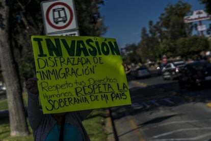 Unos 300 habitantes de Tijuana marcharon en una manifestación contra la caravana migrante, el pasado 18 de noviembre.
