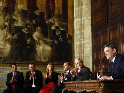 El presidente Ximo Puig con los alcaldes de las grandes ciudades valencianas.