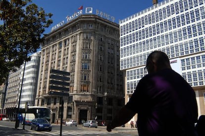 Oficinas centrales del Banco Pastor en Los Cantones, en A Coru&ntilde;a.