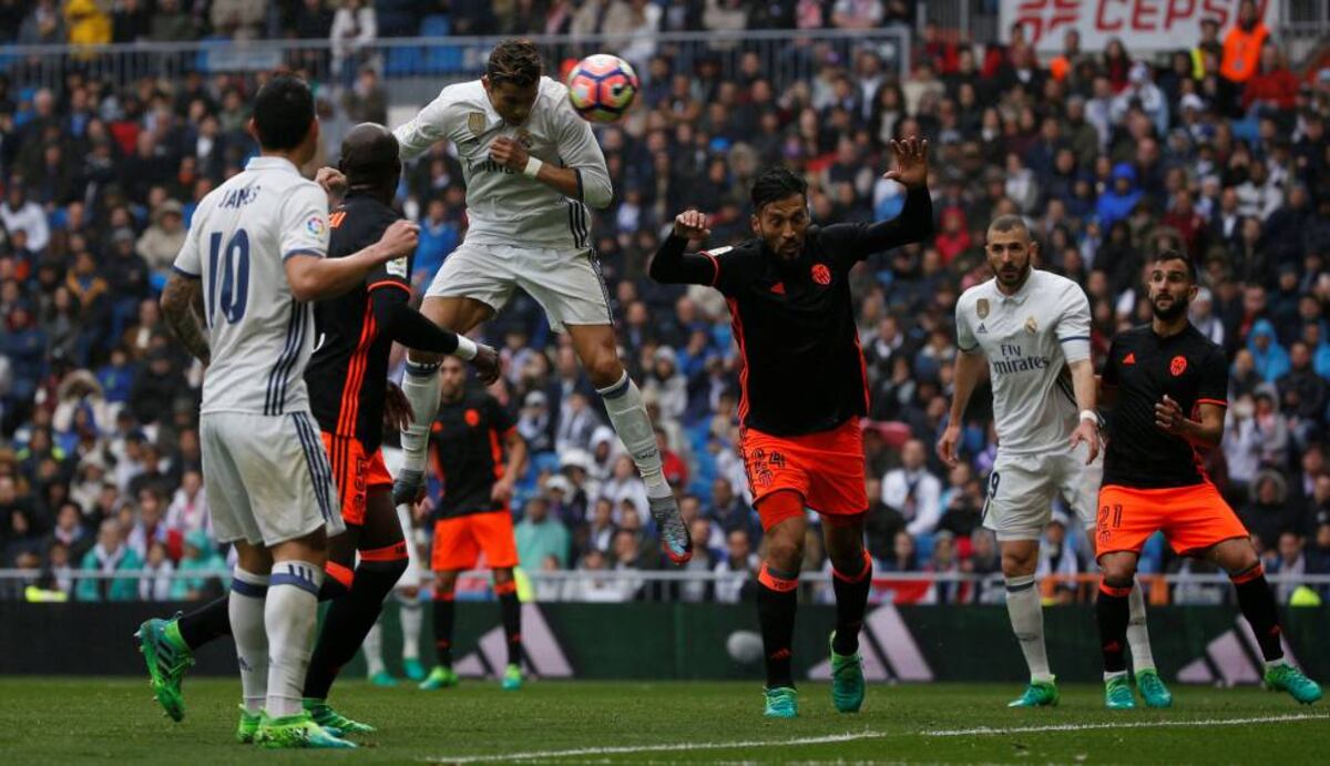 El Real Madrid gana al Valencia con un gol de Marcelo en el minuto 86 ...