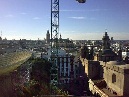 Vista de Sevilla desde lo alto de Metrosol Parasol, el proyecto de la plaza de la Encarnación de Sevilla.