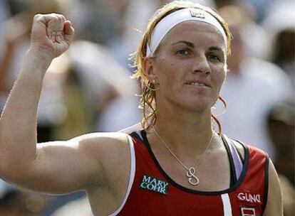 Svetlana Kuznetsova celebra su triunfo ante la rusa Anna Chakvetadze