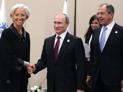 La directora gerente del FMI, Christine Lagarde, con el presidente ruso, Vladimir Putin, en Antalya (Turquía), el 16 de noviembre de 2015.