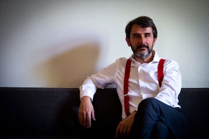 El oncólogo Cristóbal Belda, en su despacho del Instituto de Salud Carlos III, en Madrid el 15 de julio.