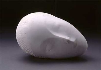 &#39;Sleeping Muse I&#39; (1909 -1910), escultura en mármol de Brancusi.