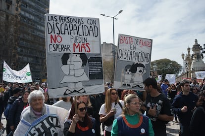 https://imagenes.elpais.com/resizer/v2/JGKBAXKRHRH2DA55FUDFTYG4FM.jpg?auth=f12e89ce81e5a7bdb87863525d584cb208b47254fe8a26df658a4ec6498e75f4&width=414