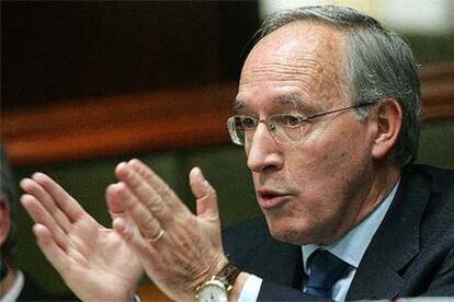 El presidente de Endesa, Manuel Pizarro, durante su comparecencia en el Senado.