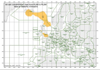 Situación de la nube de cenizas volcánicas entre 0 y 20.000 pies (6.000 metros) prevista para las ocho de la tarde del lunes (6.00 GMT), según la proyección de Eurocontrol.