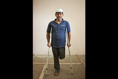 Armando Díaz Mendoza (50 años), integrante de la AMIREDIS (Asociación de Migrantes Retornados con Discapacidad). Ciudad de México. 12 de abril, 2014.