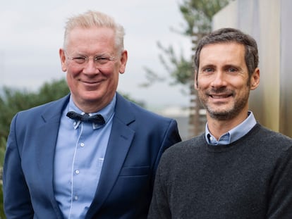 Augustinus Bader (a la izquierda) con Charles Rosier, consejero delegado de su marca de cosmética que en dos años ha facturado 60 millones de euros.