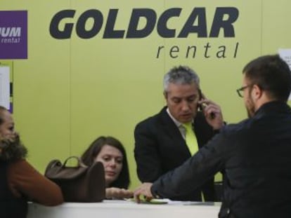 Instalaciones de la empresa de alquiler de veh&iacute;culos Gold Car en la zona del aeropuerto. 