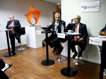 Fernando Gonz&aacute;lez Urbaneja, Jos&eacute; Antonio Marina, Luis Garicano y C&eacute;sar Molinas, durante el debate de &#039;Prioridades para Espa&ntilde;a 2018&#039;.