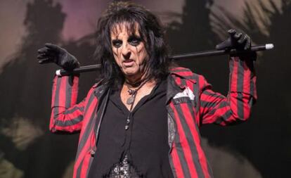 Alice Cooper.