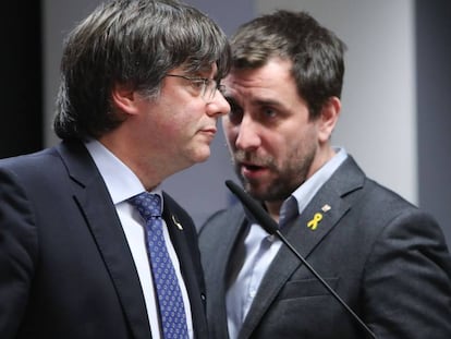 Carles Puigdemont, izquierda, y Antoni Comin, en una imagen del pasado 19 de noviembre.