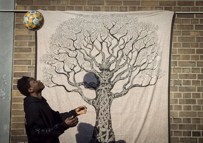 Fotografía tomada por Bubacar Darboe, 'Buba' (Gunjur, Gambia, 2005).