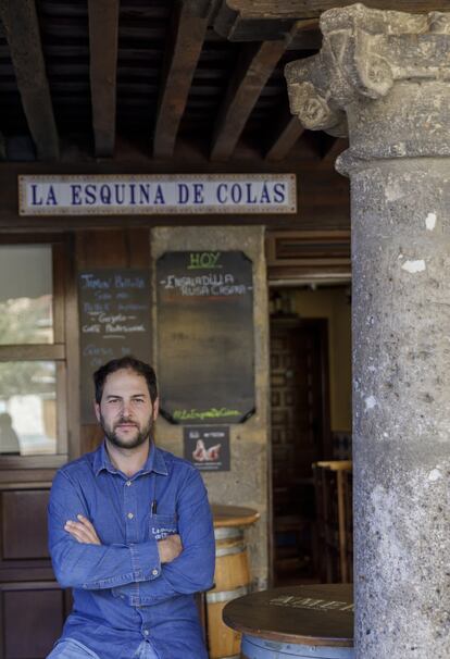 David García, junto a su establecimiento. 