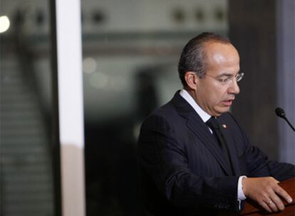El presidente mexicano, Felipe Calderón, durante una rueda de prensa