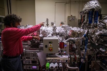 Jose Angel Martin Gago, con el proyecto Stardust, en el Instituto de Ciencia de Materiales, en el Campus de Cantoblanco.