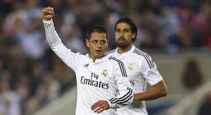 Chicharito celebra el seu gol, amb Khedira al fons.